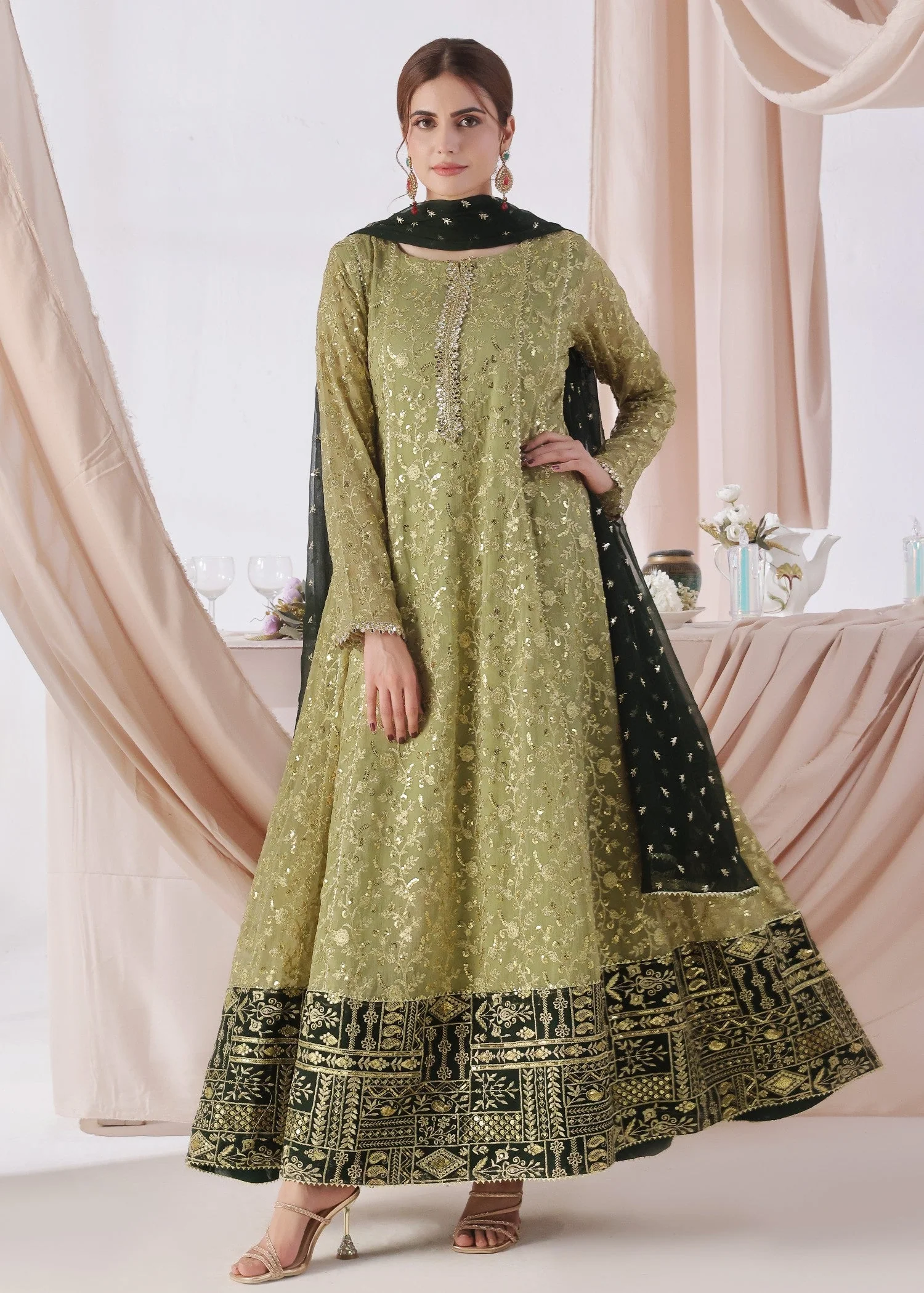 Hajra Noor - Olive