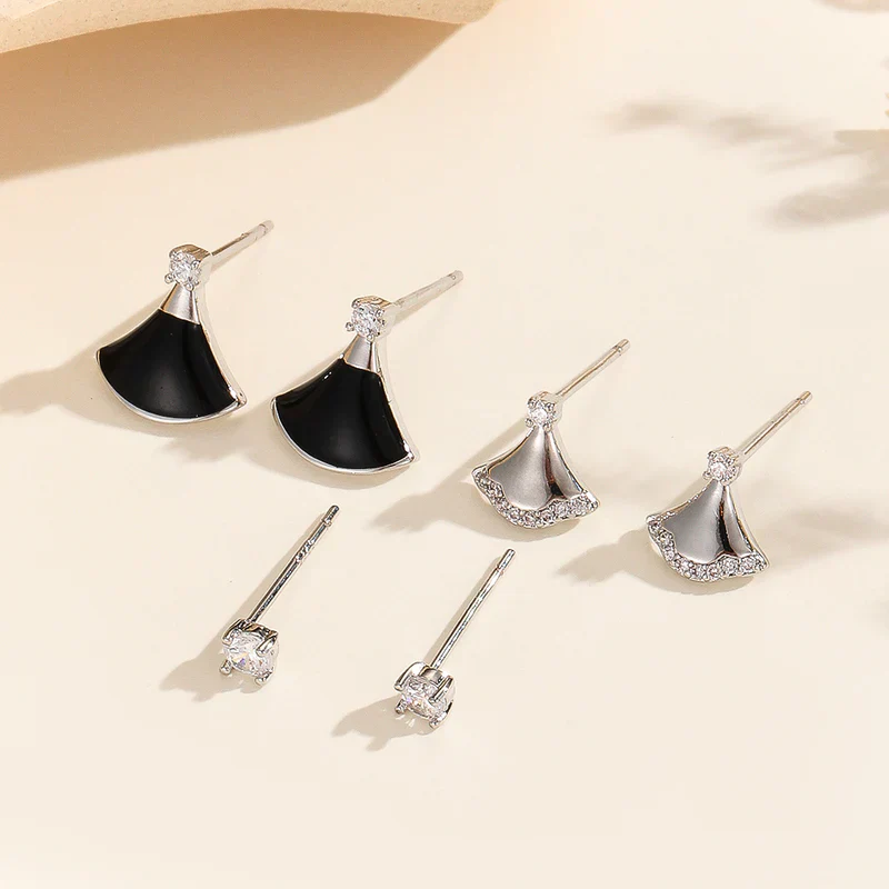 Classy Fan Trio Silver Coating Black Studs
