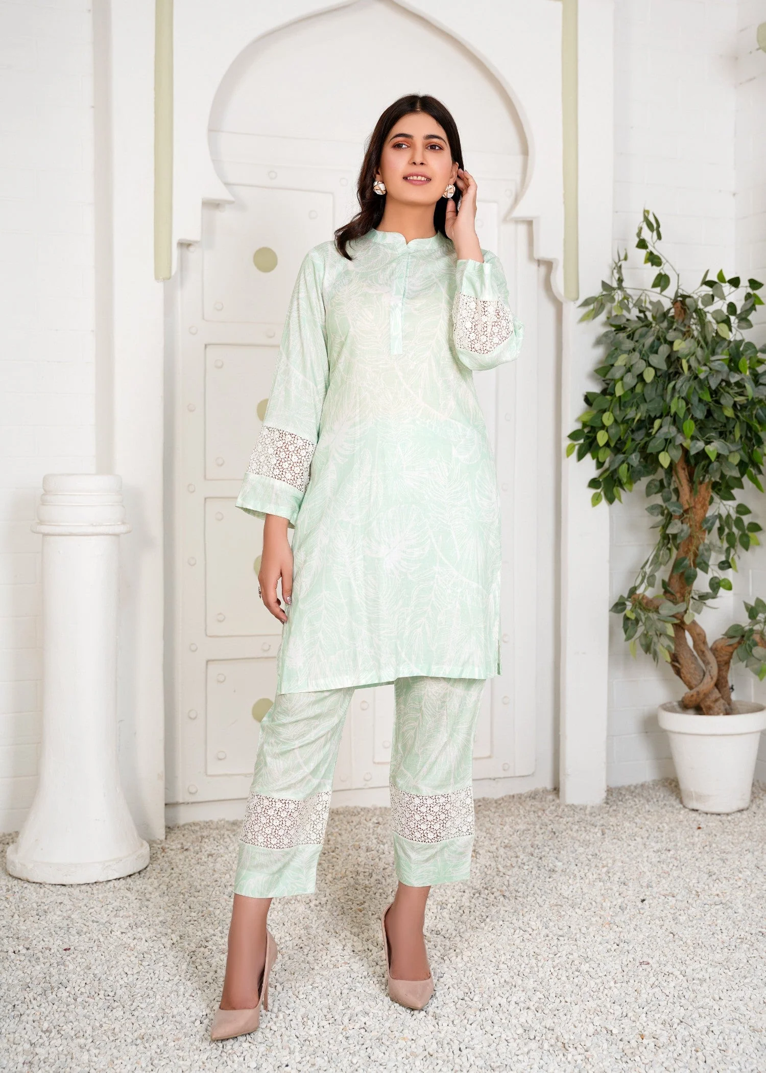 BOTANICAL PRINTED LAWN CO-ORD