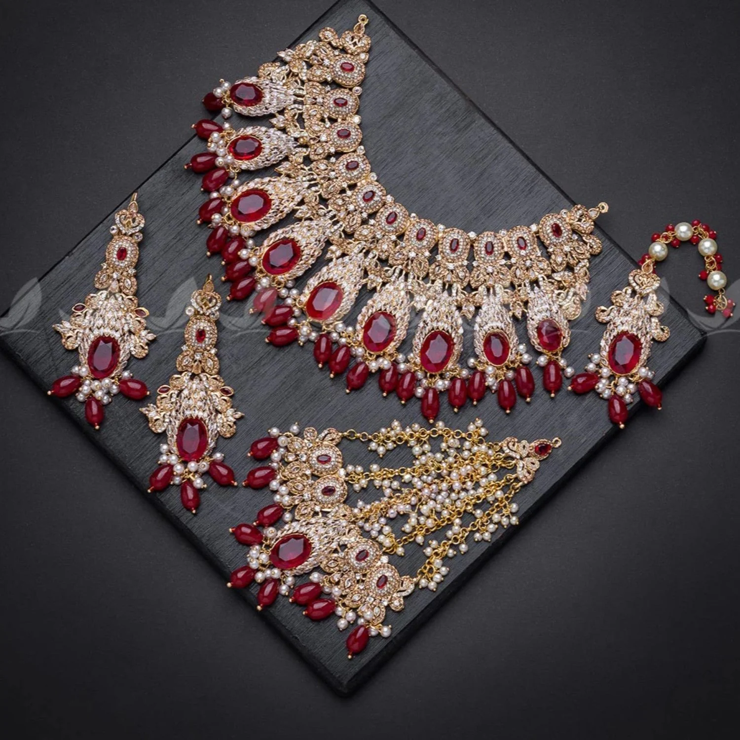 Aroob's Bridal Set