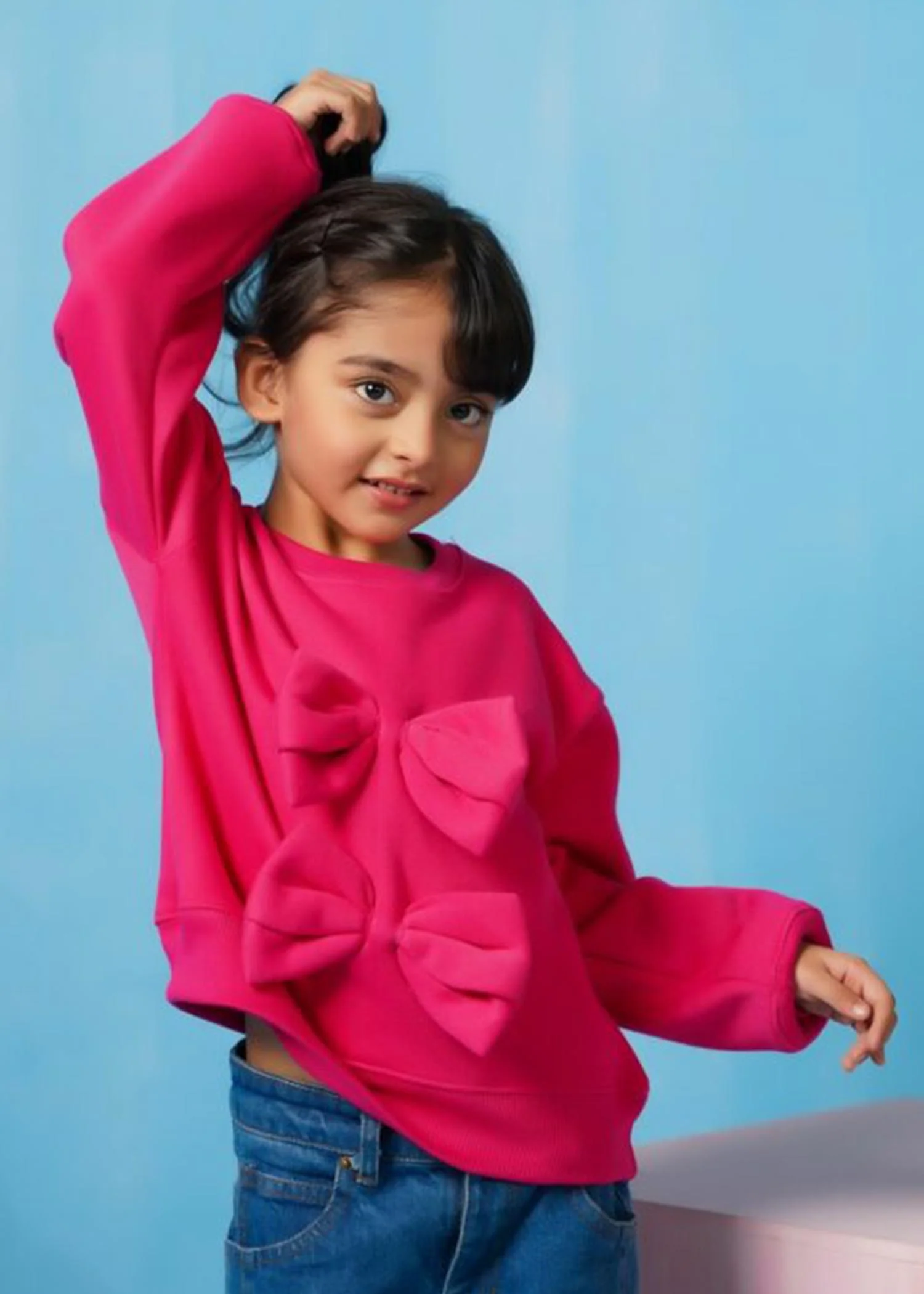 Bow Charm Sweatshirt – Hot Pink