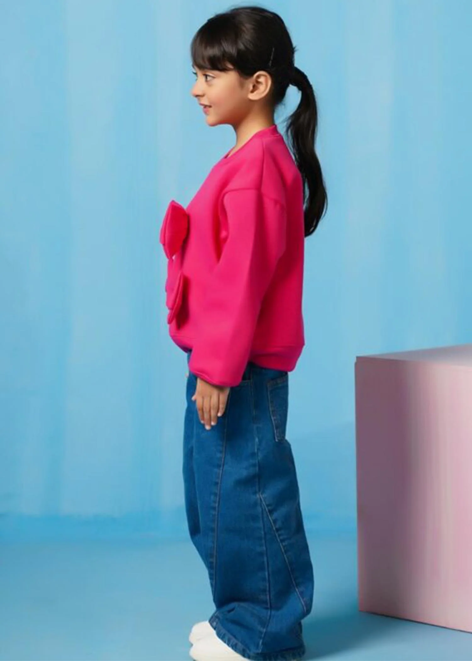 Bow Charm Sweatshirt – Hot Pink