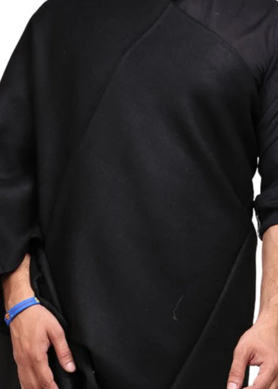Kashmiri Dhussa Shawl: Pure Wool Luxury for Men - Black 4 Kashmiri Dhussa Shawl: Pure Wool Luxury for Men - Black