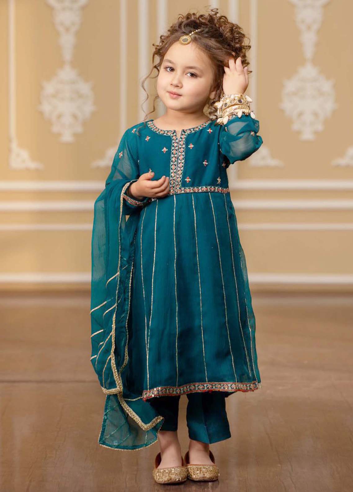 3 Piece Teal Crinkle Embroidered Suit