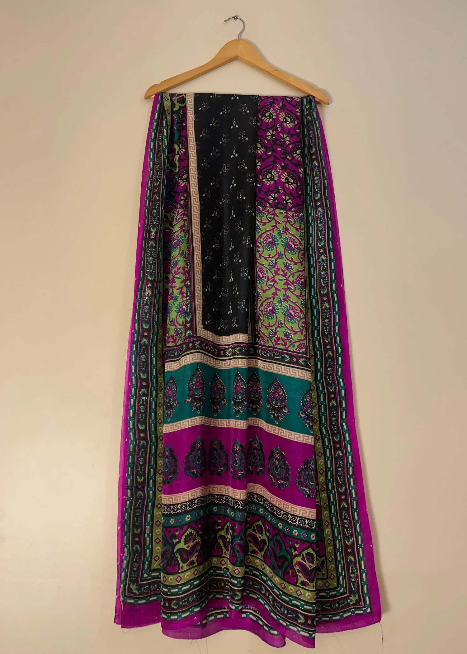 Zehra-e-Mehtab Dupatta