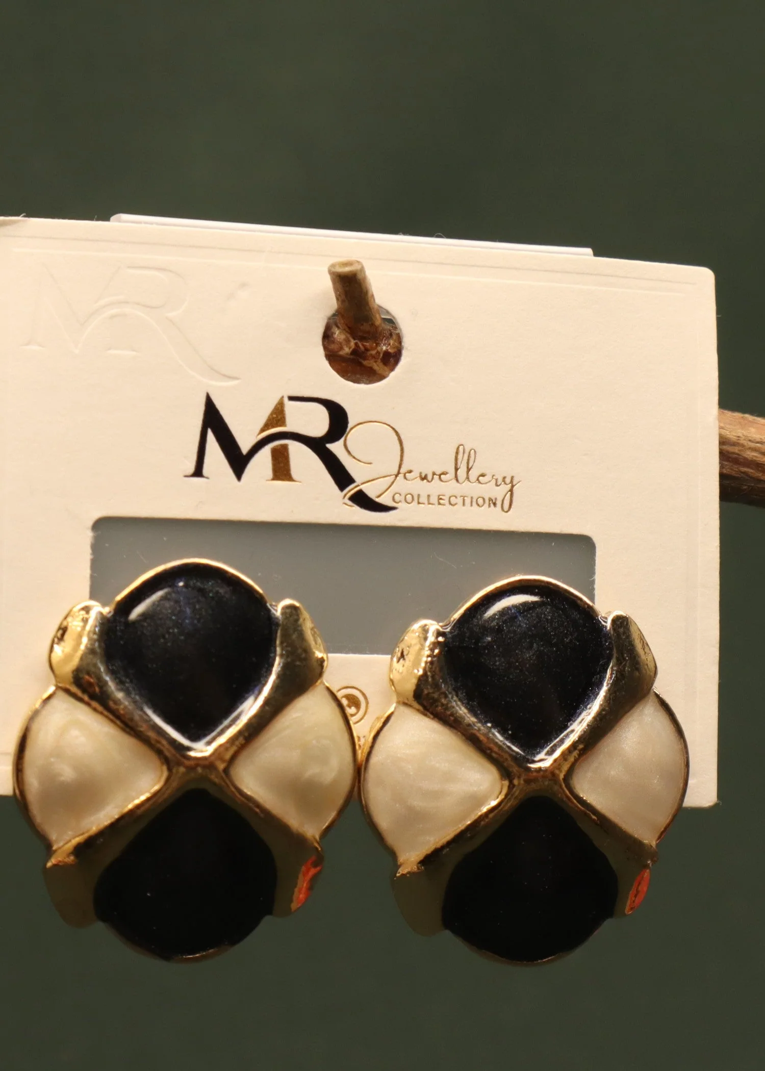 Mr.RJ |PA- black and cream croiss studs