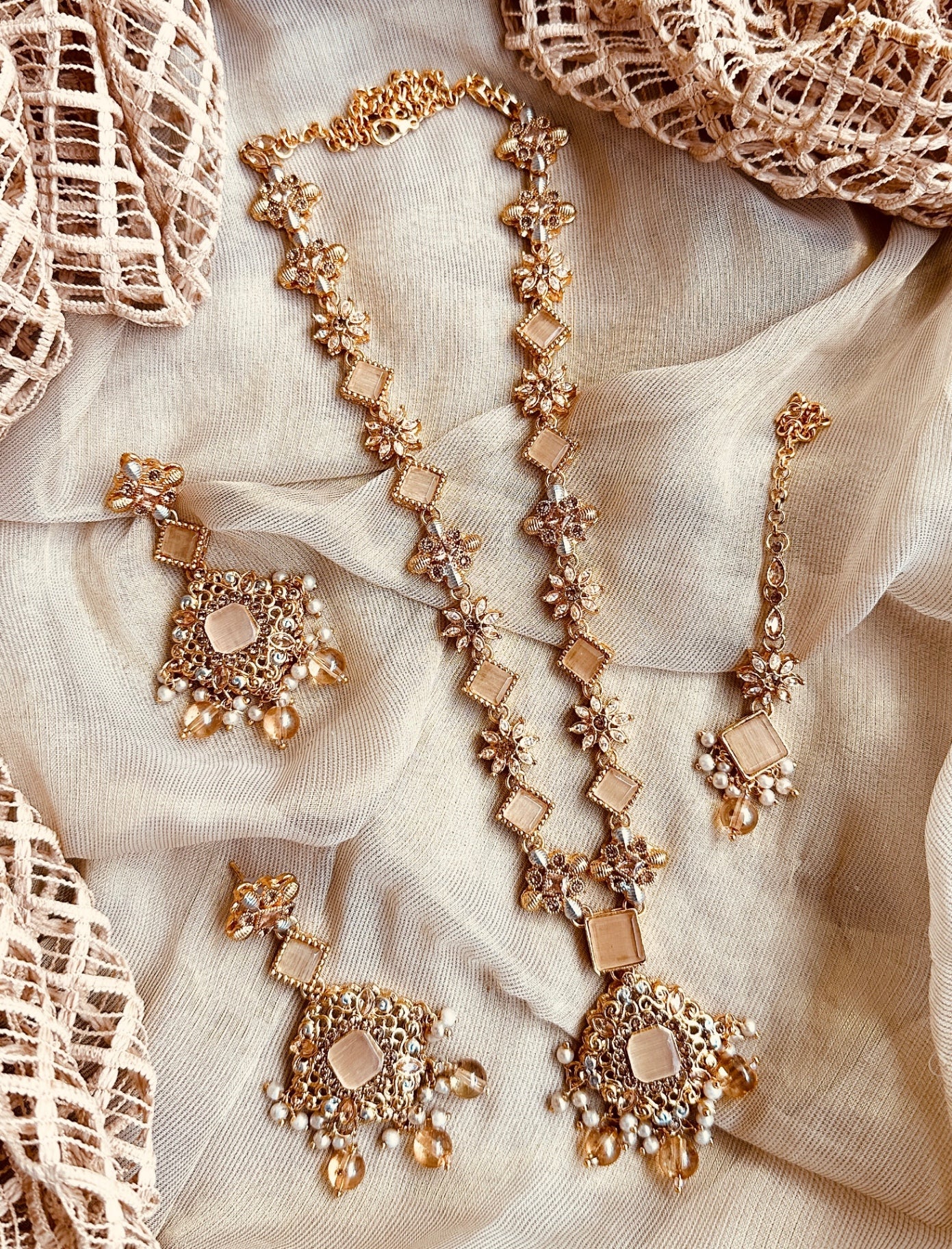 Celyra Malaa Set — Champagne