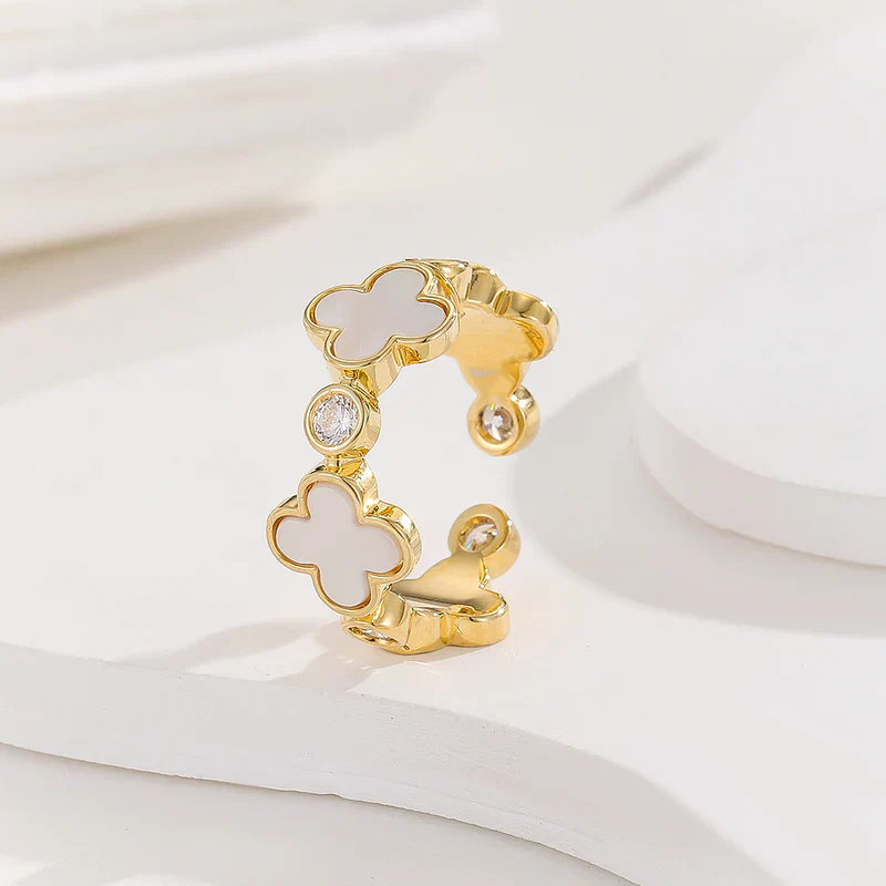 Adjustable Golden Clover Loop Ring - Shop Online At LAAM