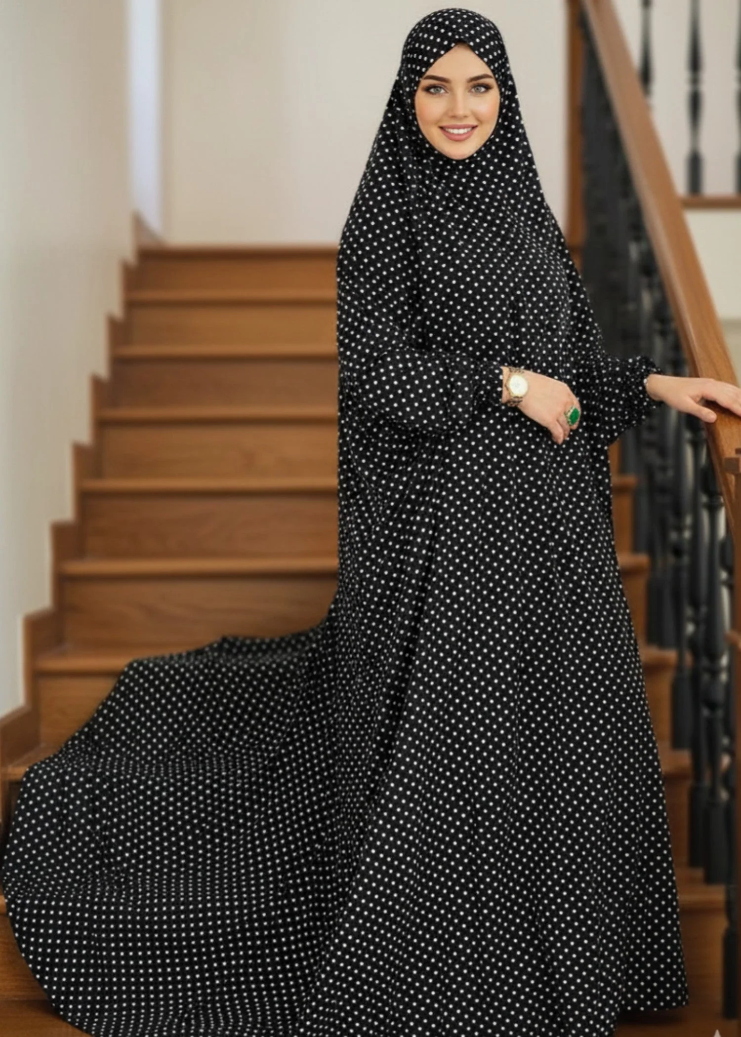 Namaz Chadar With Sleeves - Polka Dots