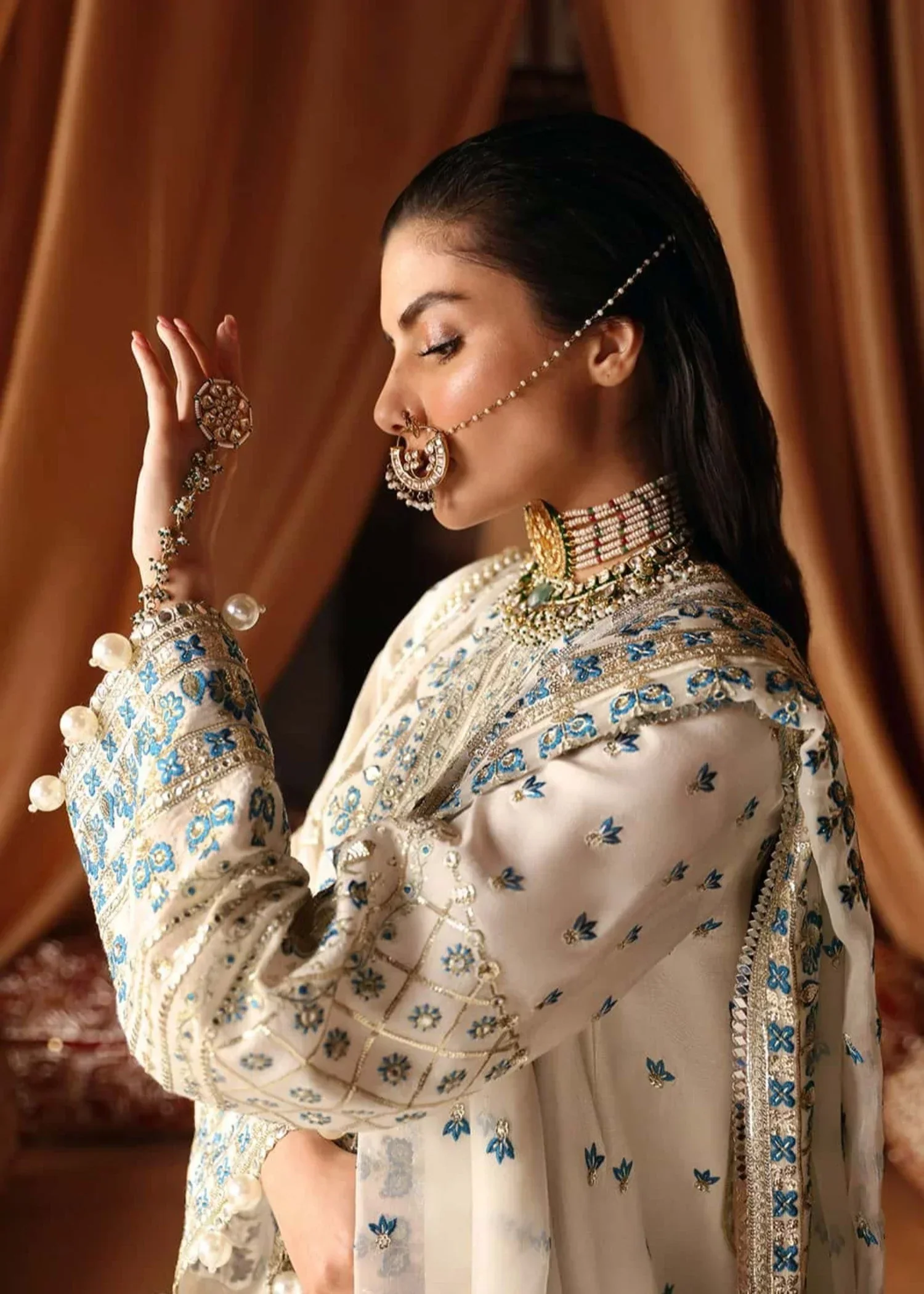AFZ-Chandni-AS-V2-09 (UNS)
