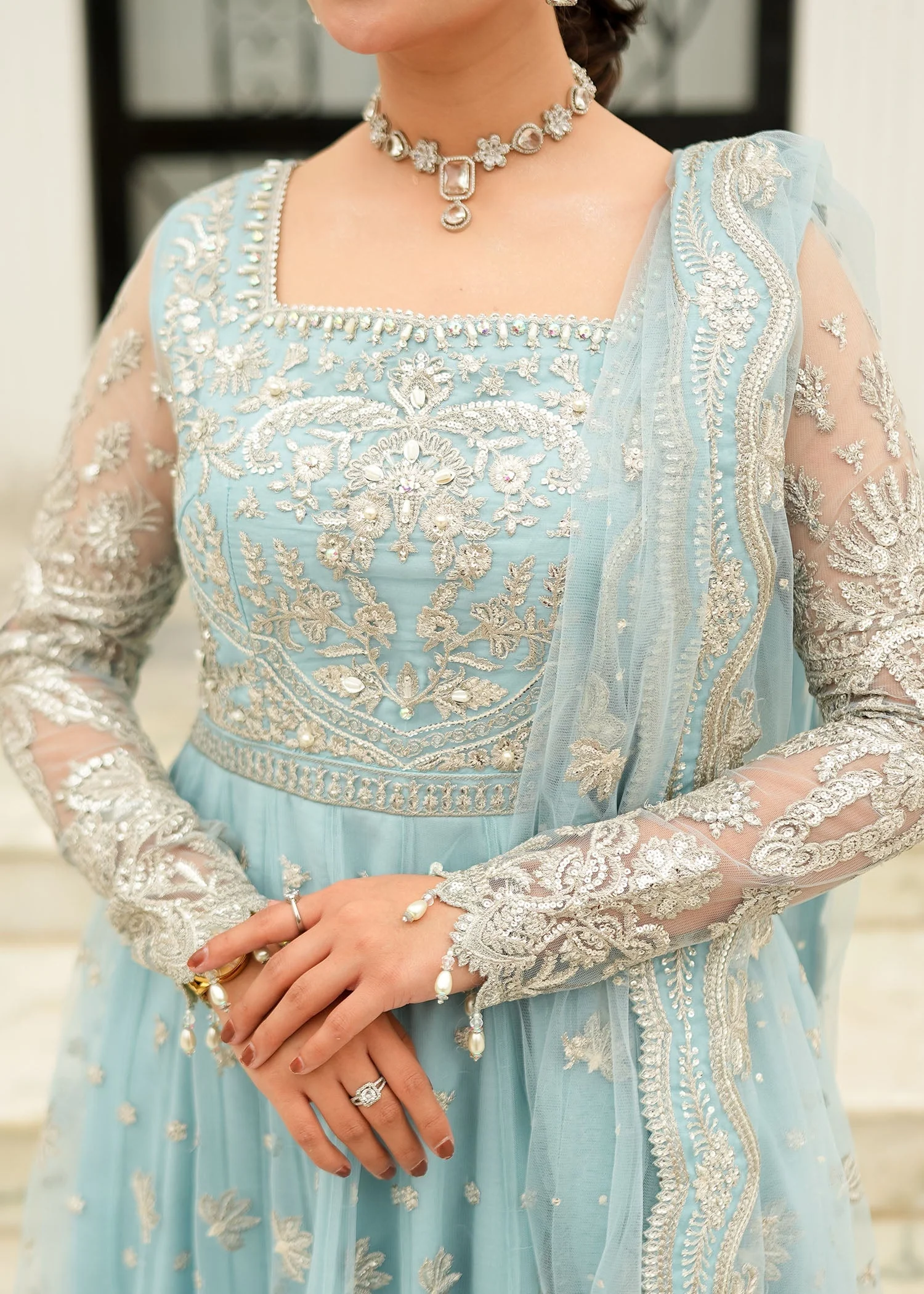 Fiora (Ice Blue)