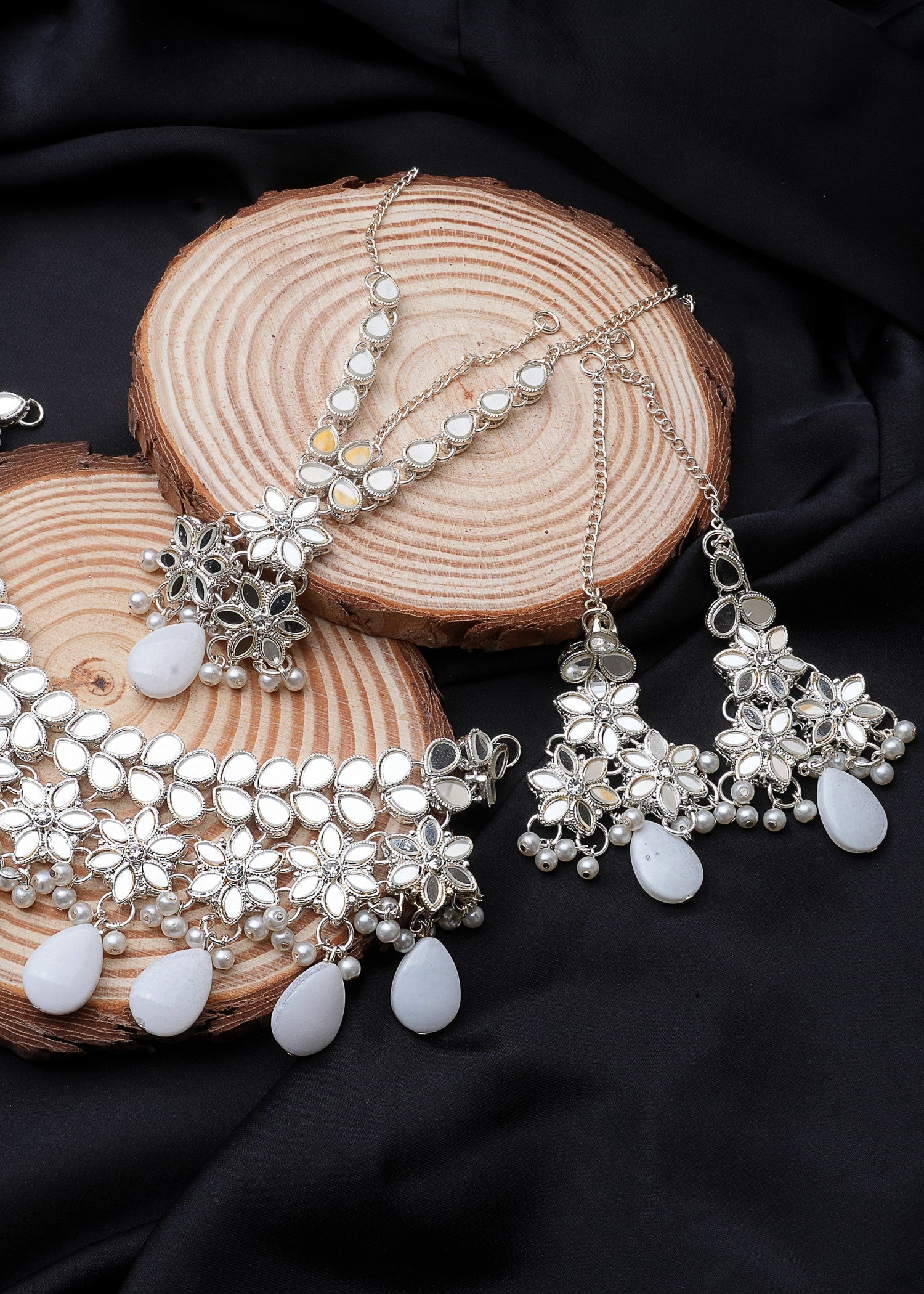Chokar Set | Amber-e-Noor