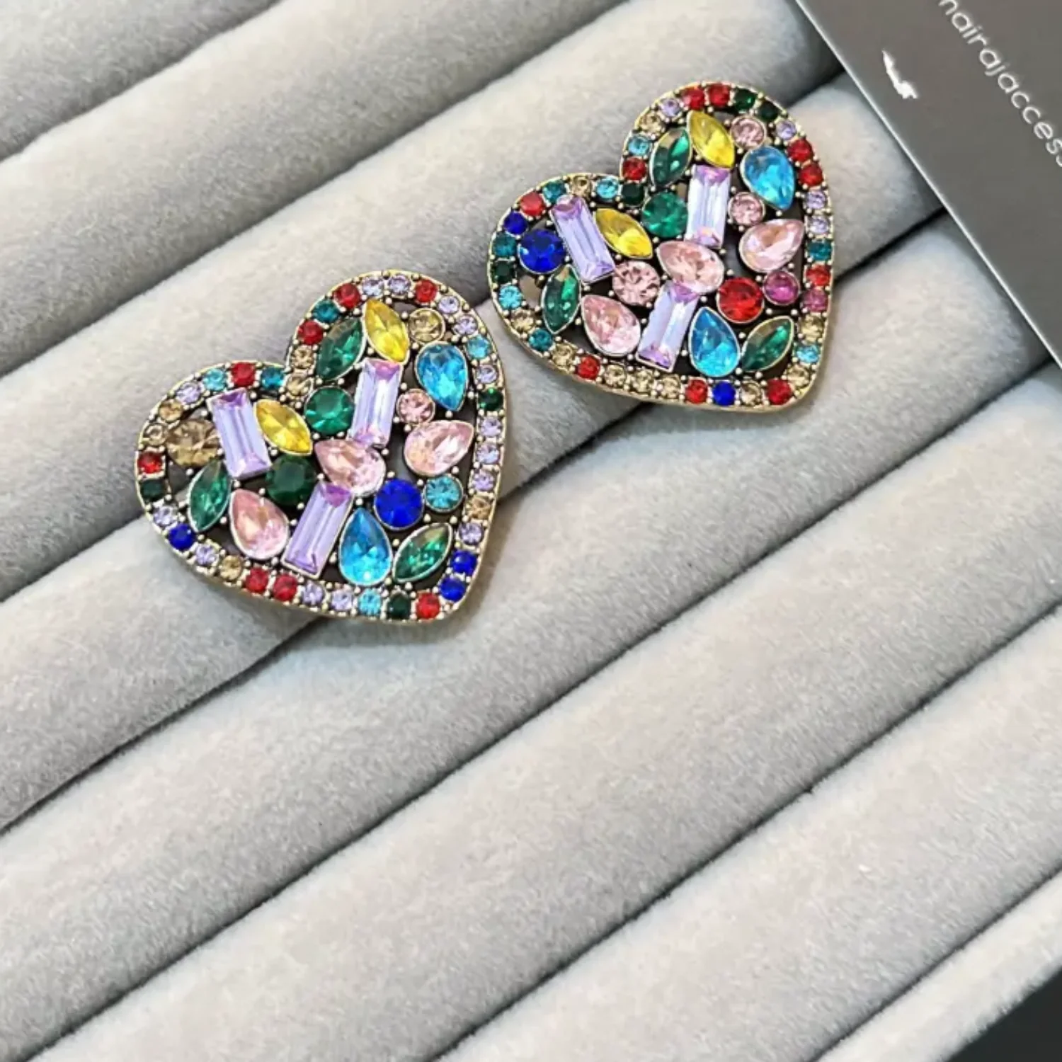 HEART STUDS
