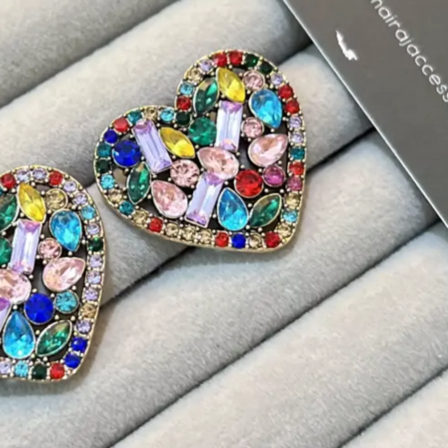 HEART STUDS