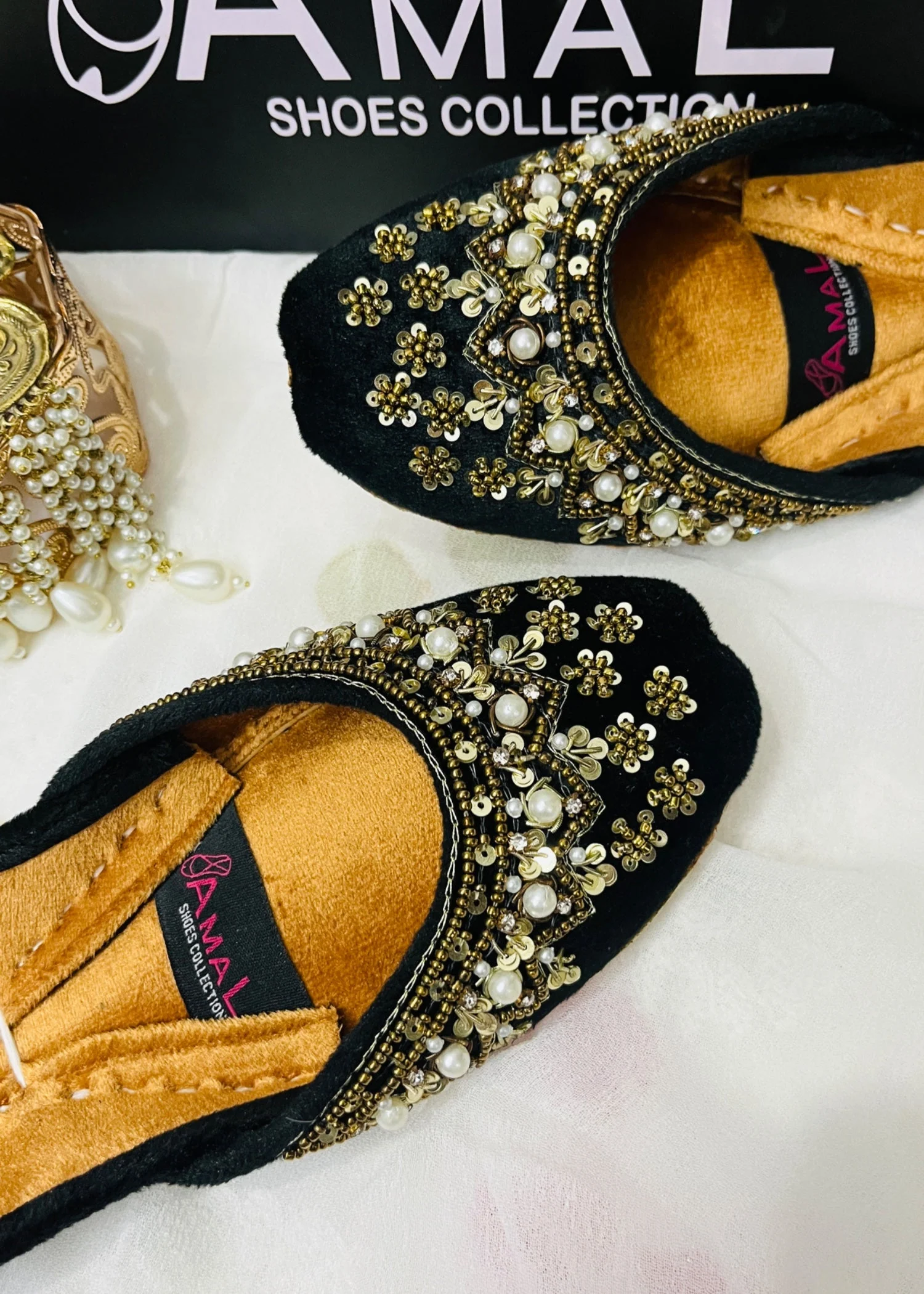 “Naubahar black”