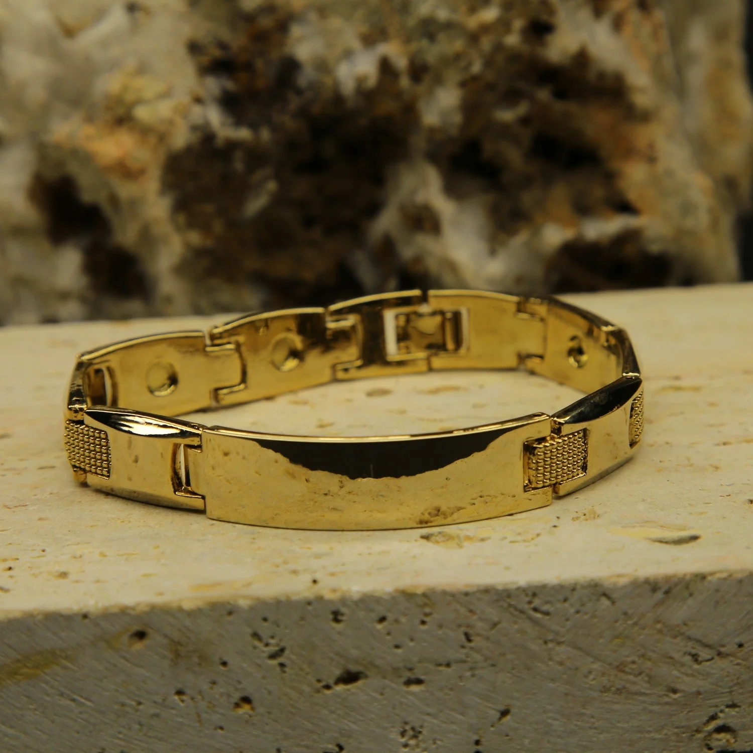 Zaywer | Dark Bloom gold Bracelet