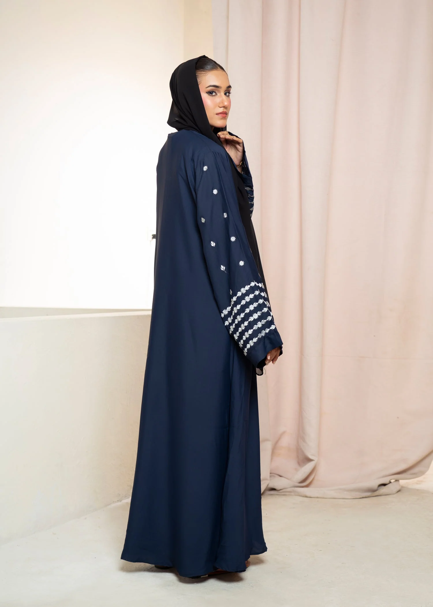 Abaya 08