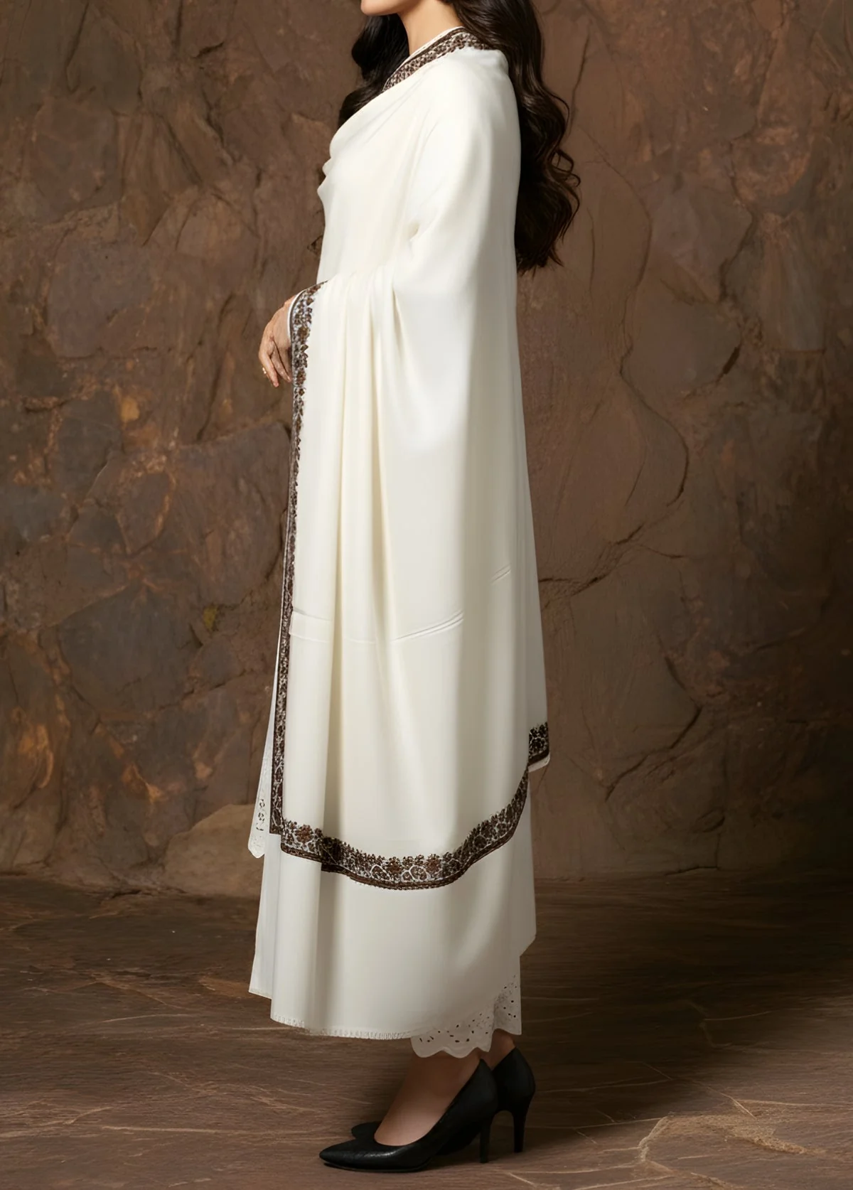 Kashmiri Fancy Heera Shawl - White