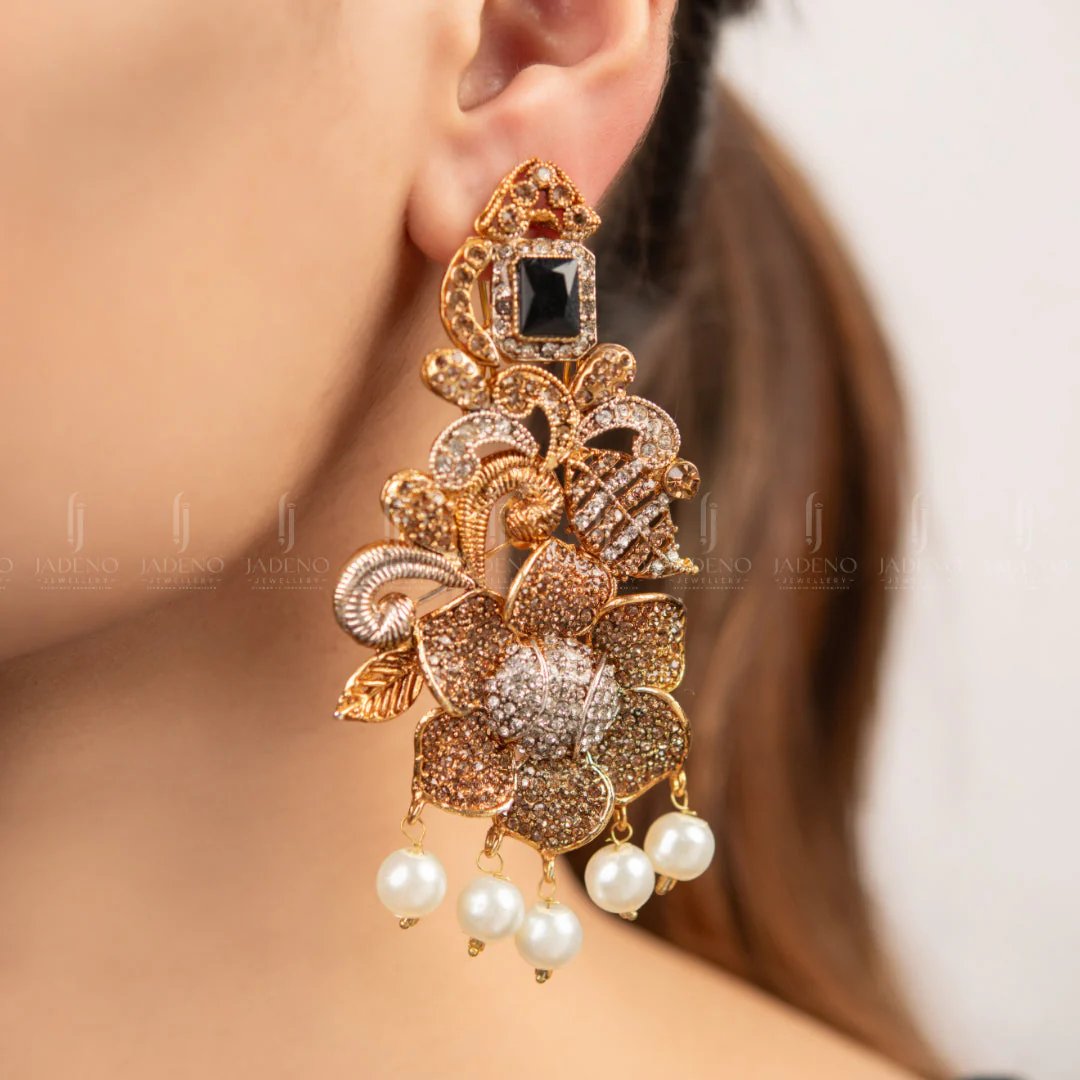 Designer's Favourite Zirca Flora Earrings Black