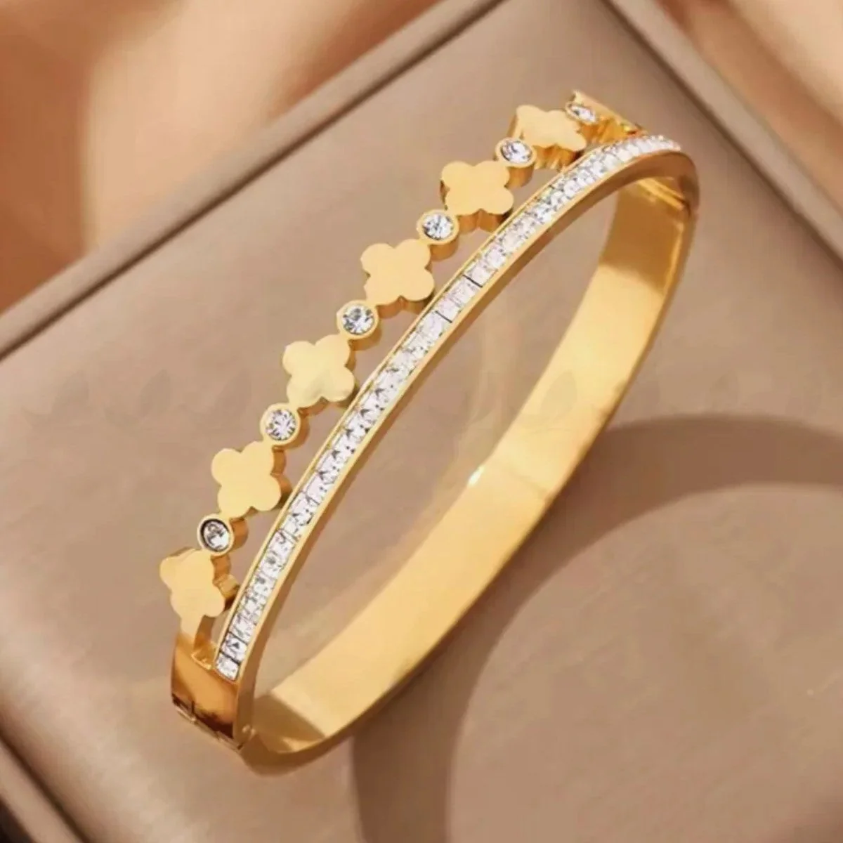 Crest Bracelet