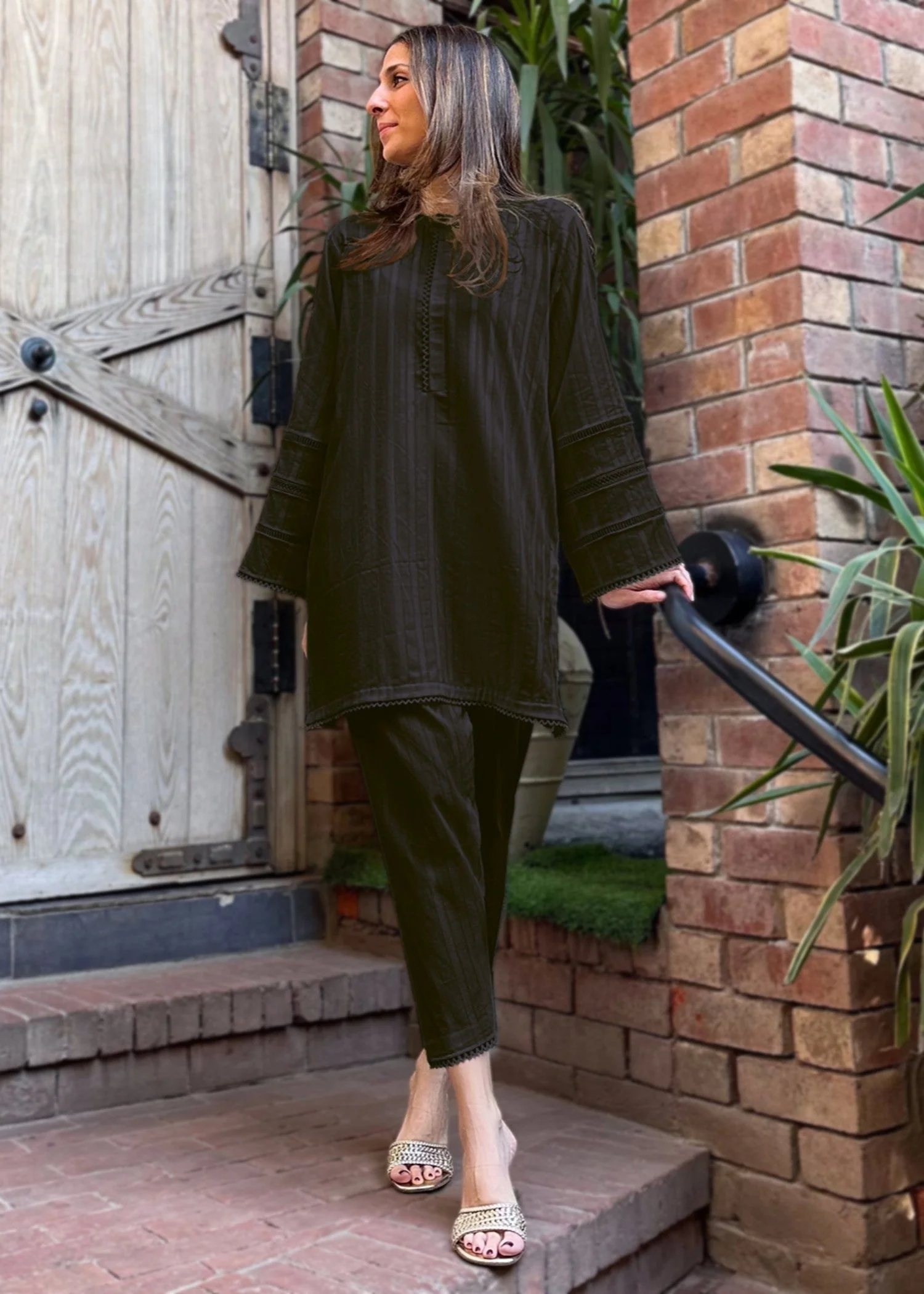 SLD03-25C Black