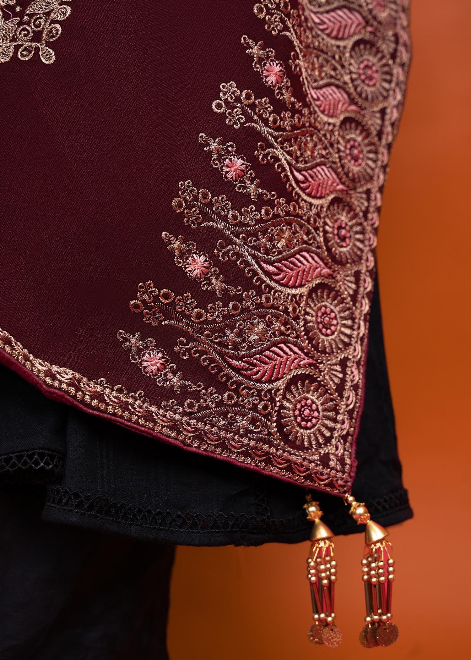 SHK-646-MOTIF MAROON