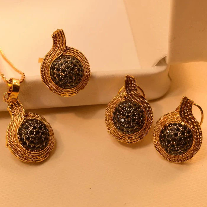 black Glamorous 24K Gold Plated Crystal Stones Necklace Set for Girls/Women 2 black Glamorous 24K Gold Plated Crystal Stones Necklace Set for Girls/Women