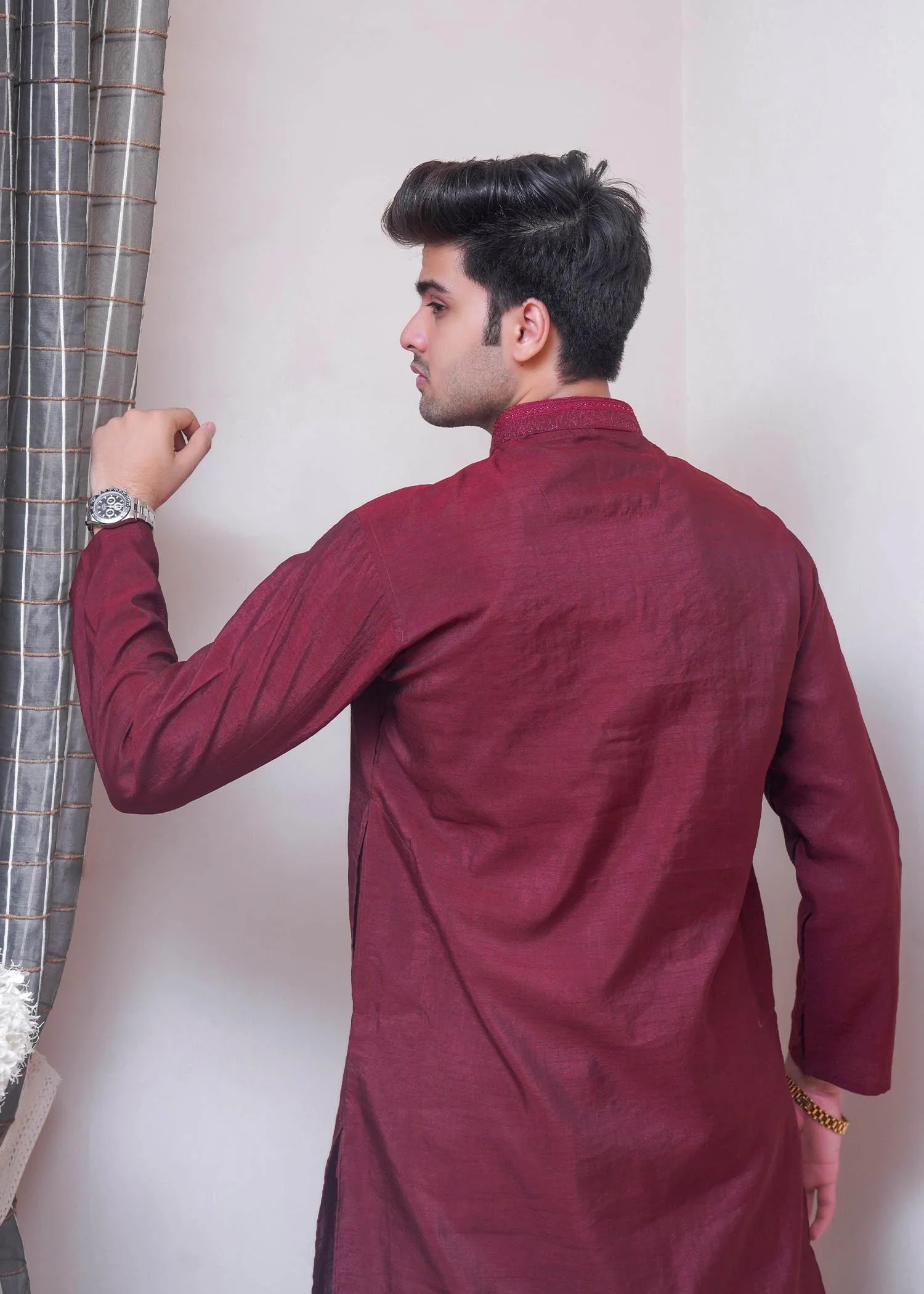 D - 488 Maroon