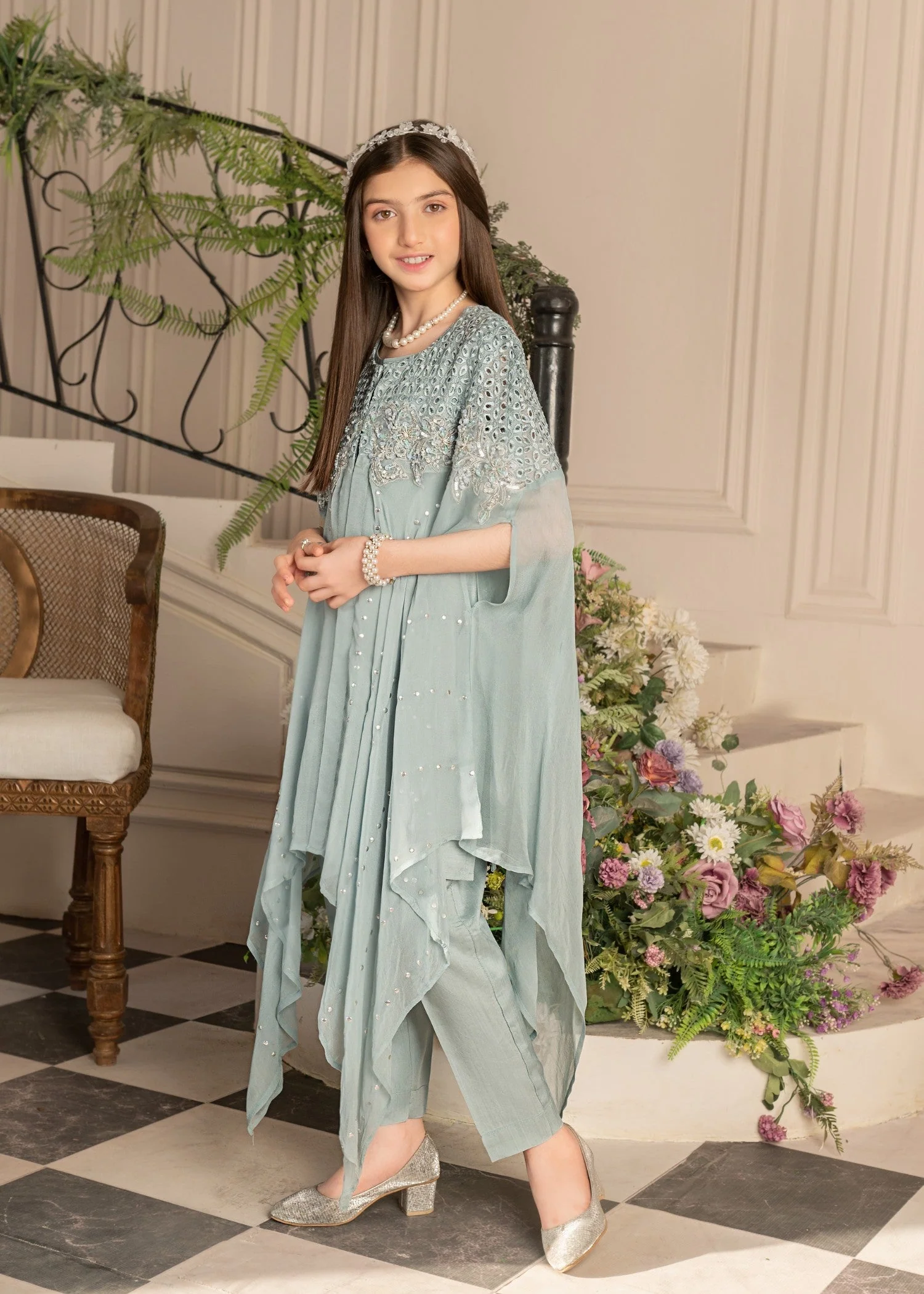 Ain-An-60-kids ice blue