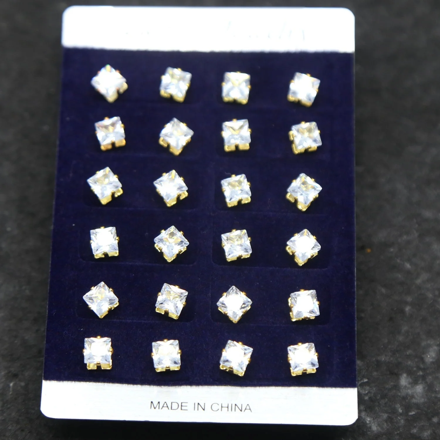 Mr.RJ | white stone silver plated studs