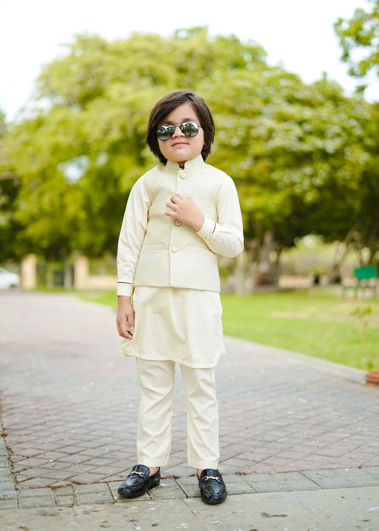 Cream waistcoat suit EW 53 5 Cream waistcoat suit EW 53