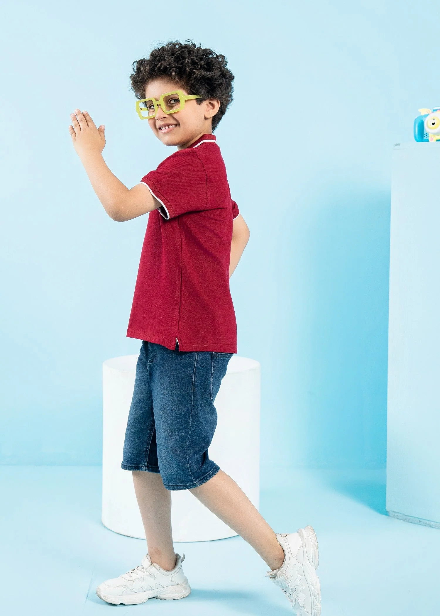 boy t shirt ( polo)- maroon 4 boy t shirt ( polo)- maroon