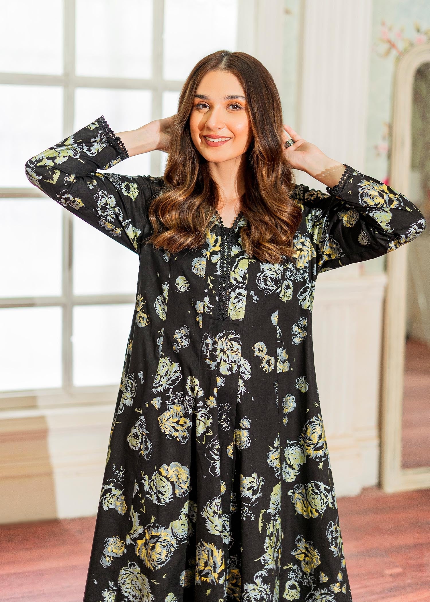 Garnet Clothing - Emma
