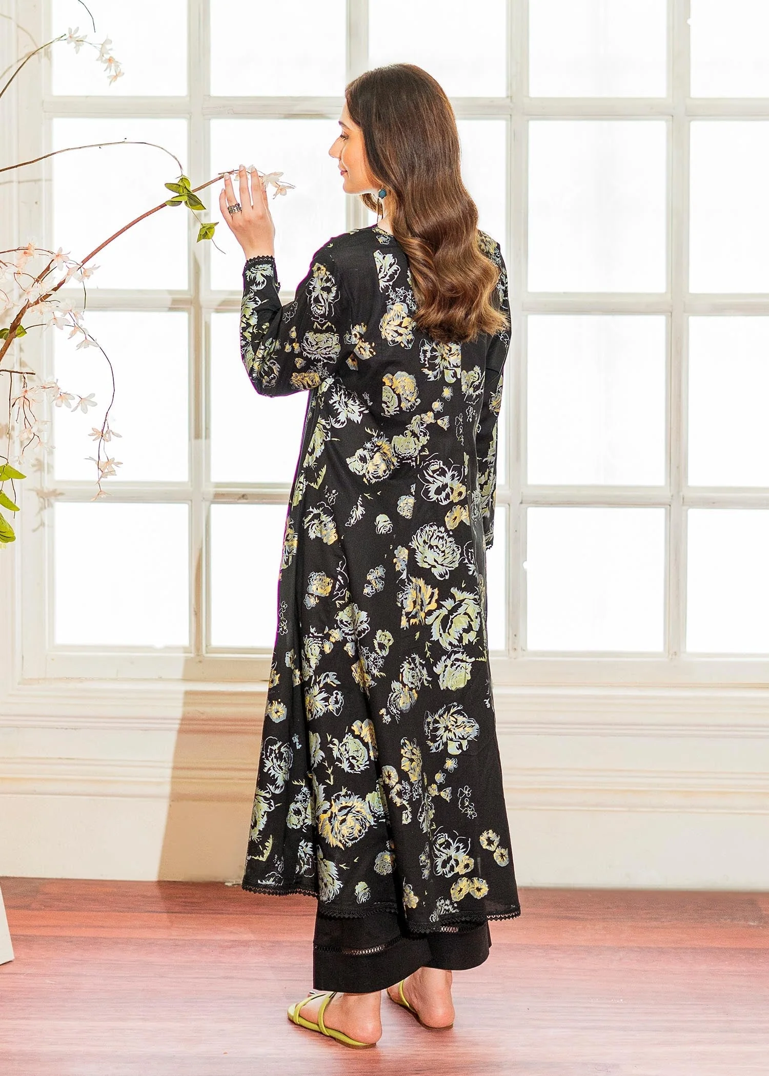Garnet Clothing - Emma