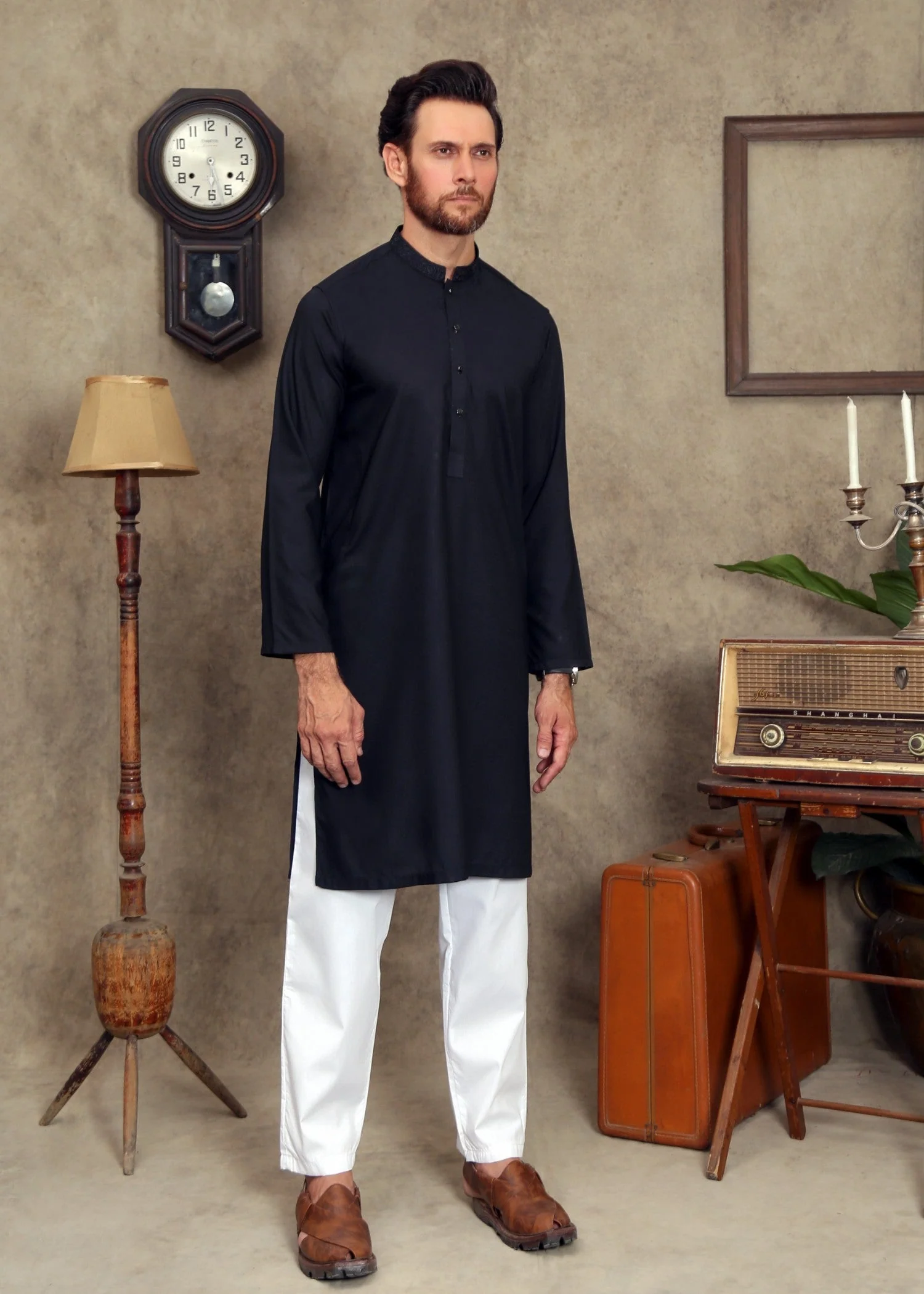 MEN'S JET BLACK KURTA