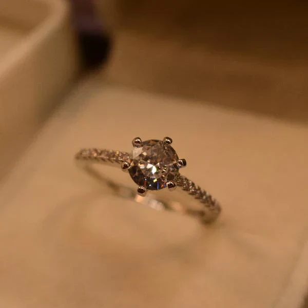Fancy Design Real Stone Silver Ring ch-746 white