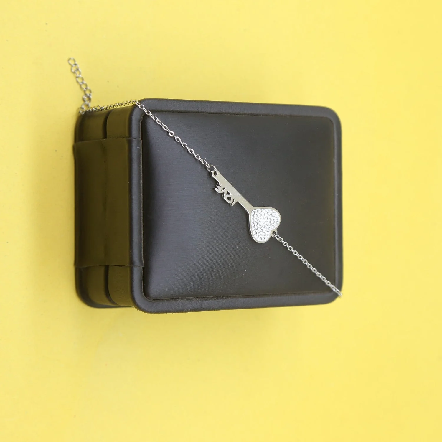 Mr.RJ | Frosted Touch Bracelet Silver