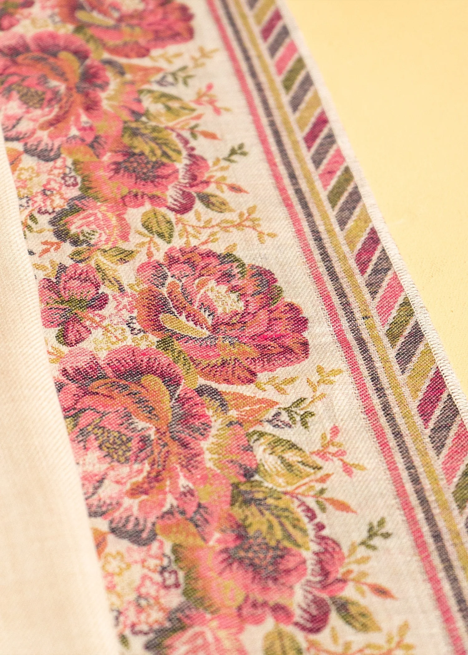 I-003 Wool Jacquard 5 I-003 Wool Jacquard